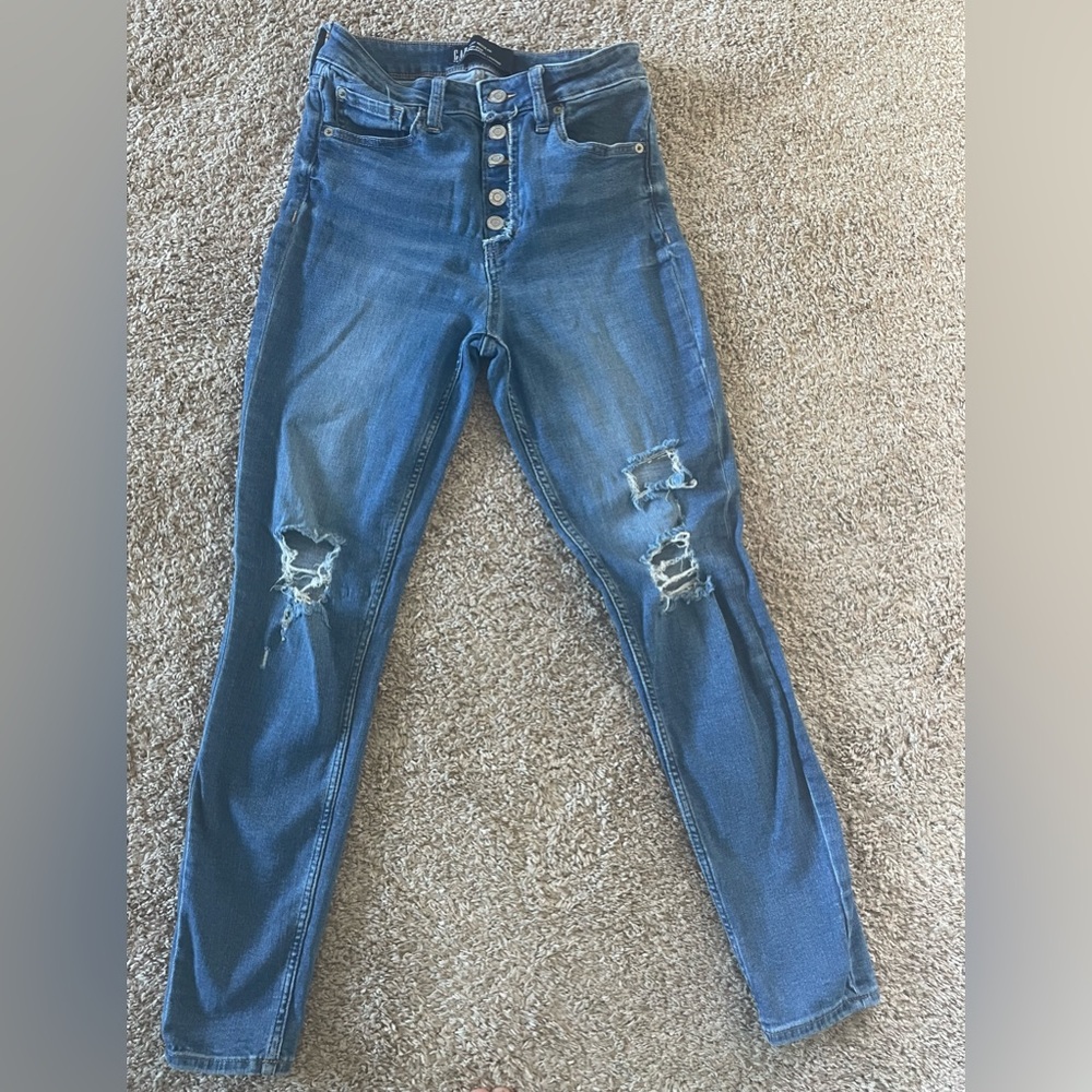 Gap Denim size 4/27 regular high-rise, universal distressed legging jean.